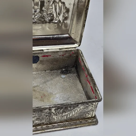 Vtg french jewelry box vanity trinket box casket engraved hinged florentine - Picture 11 of 12